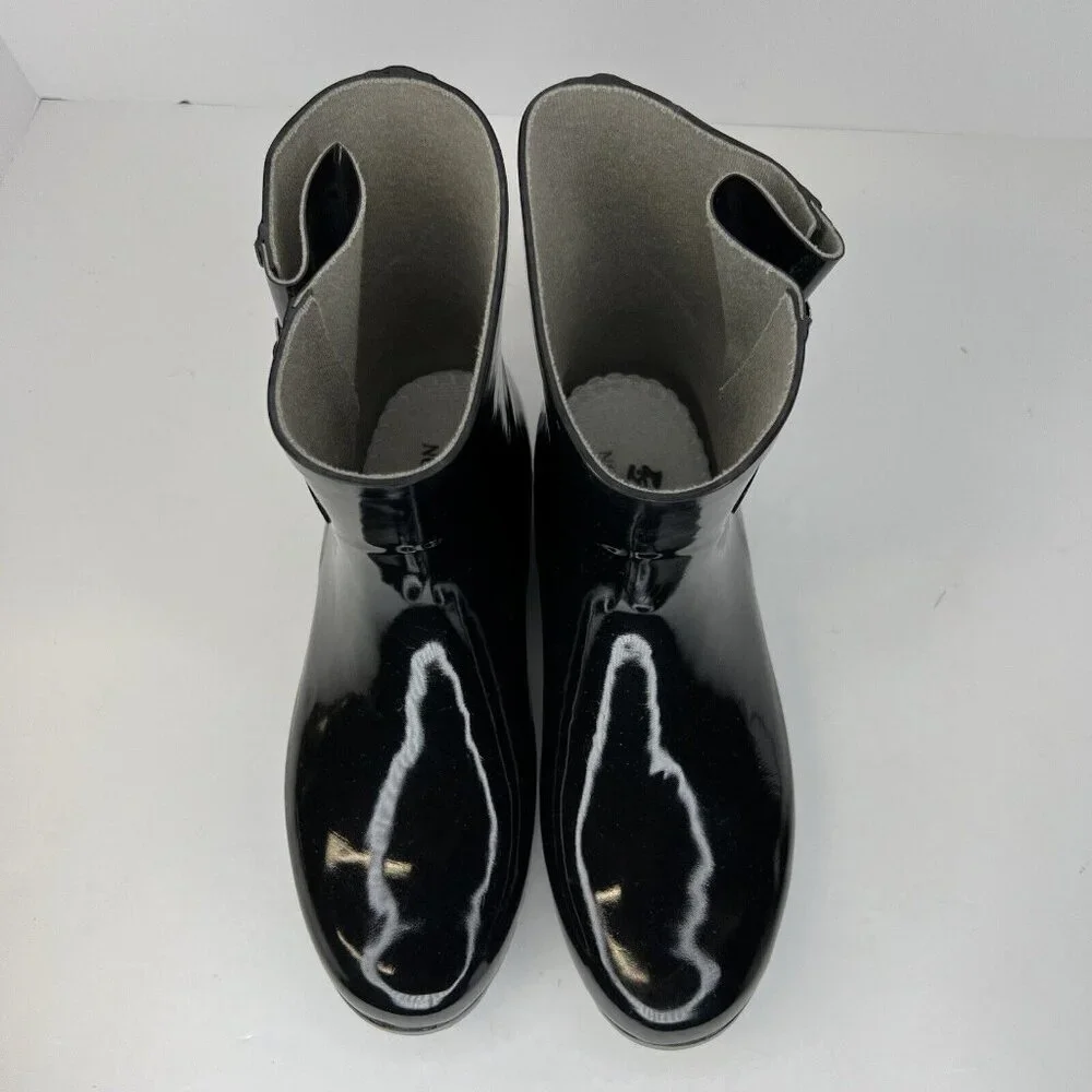 Nomad Dew Waterproof Rain Boots Womens Size 8 Silver Buckle Shiny Solid Black